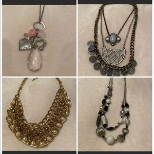 🌟$5 SALE🌟 Necklace lot